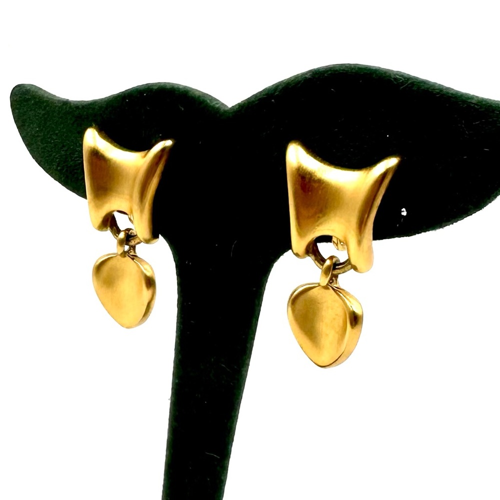 Vintage 1980’s Anne Klein Matte Gold Tone Ear Clip Earrings - Picture 3 of 10